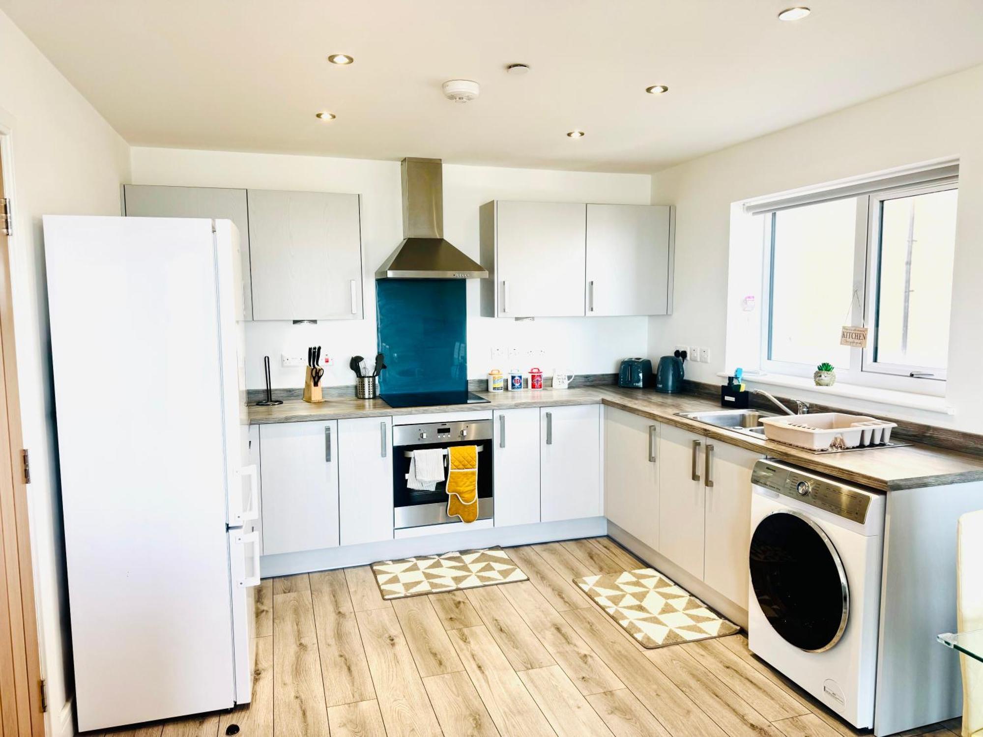 Lovely New 2 Bedroom Condo With Stunning Seaviews Penmaenmawr Экстерьер фото